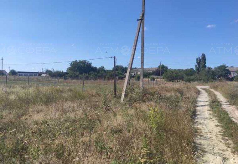 Продаётся земельный участок в с. Юровка