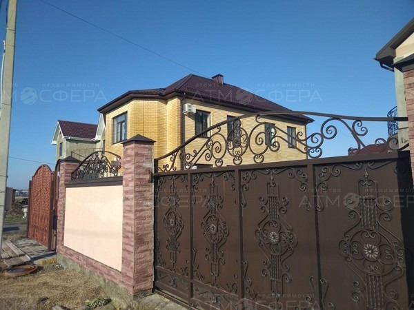 Продаётся НОВЫЙ дом с евроремонтом.