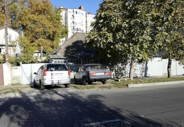 Продаётся 1/2 домовладения в Анапе.