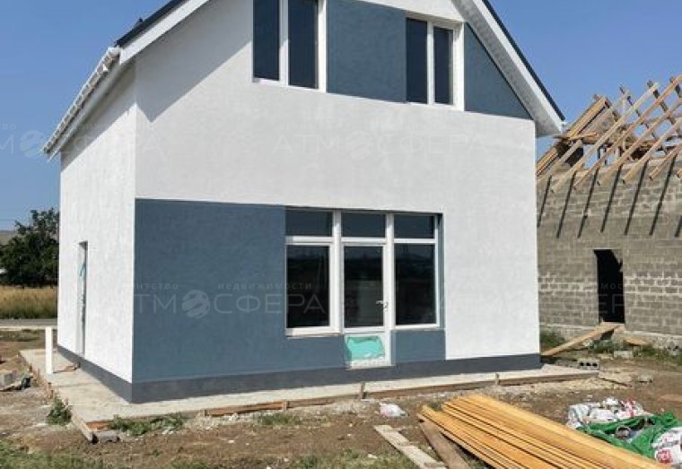 Дом 85м2 участок 3 сотки земли с. Юровка