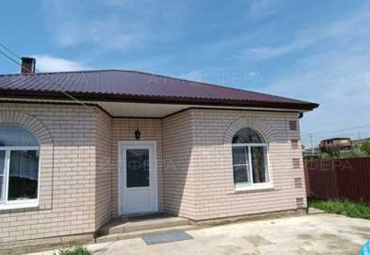 Продается дом в х.Красный.