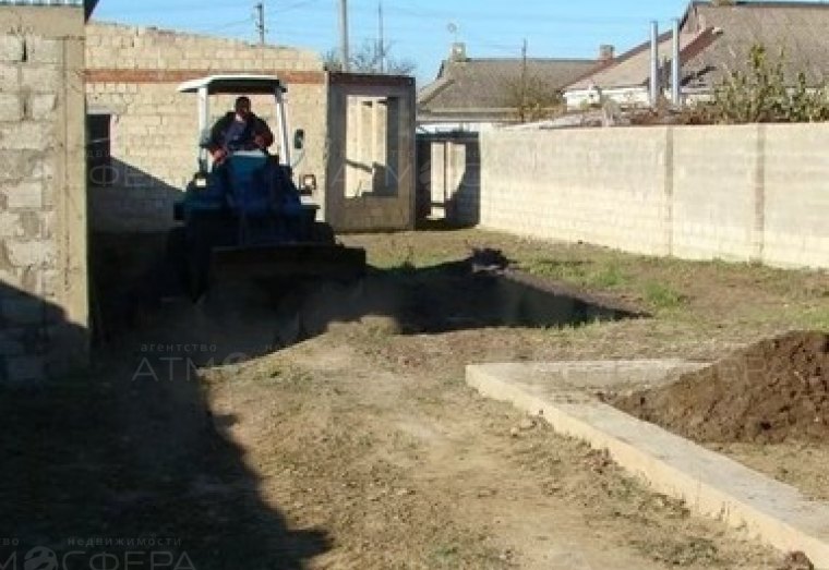 Участок ИЖС 5,6 сот в центре п. Веселовка