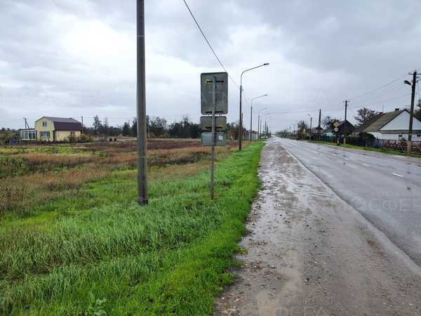 Продаётся участок вдоль трассы в п. Прогресс