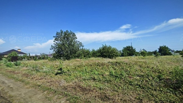 Продаётся земельный участок в селе Юровка