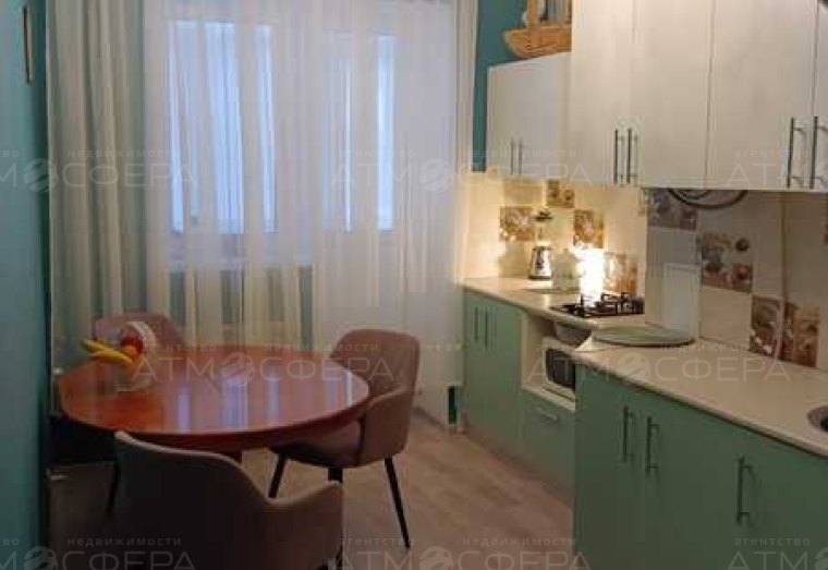2-к. квартира, 55 м², 1/5 эт на ул. Ленина