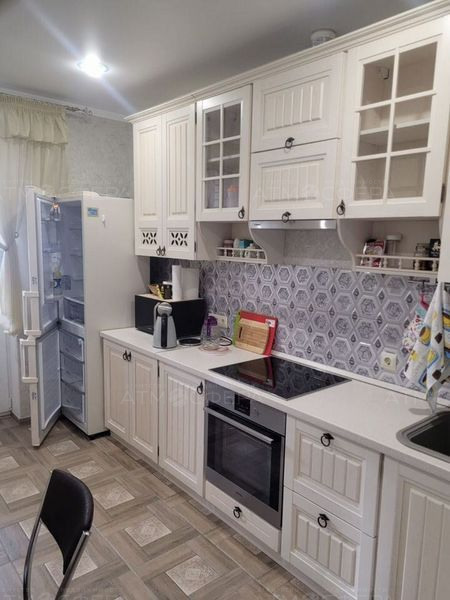 1-к. квартира, 42,7 м², 16/17 эт. на ул. Ленина
