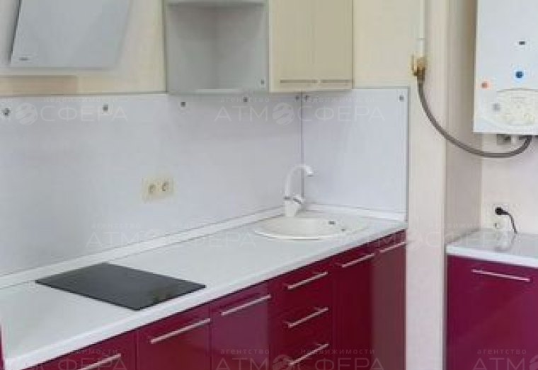 1-к. квартира, 44 м² на Лазурной