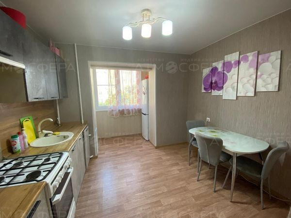 Полноценная трехкомнатная квартира в районе Ореховая роща