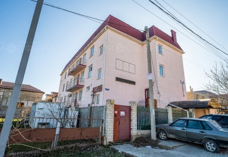 Продаётся два здания на земельном участке в ст. Анапская