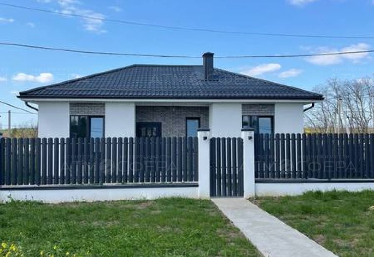 Продаётся дом в хуторе Уташ