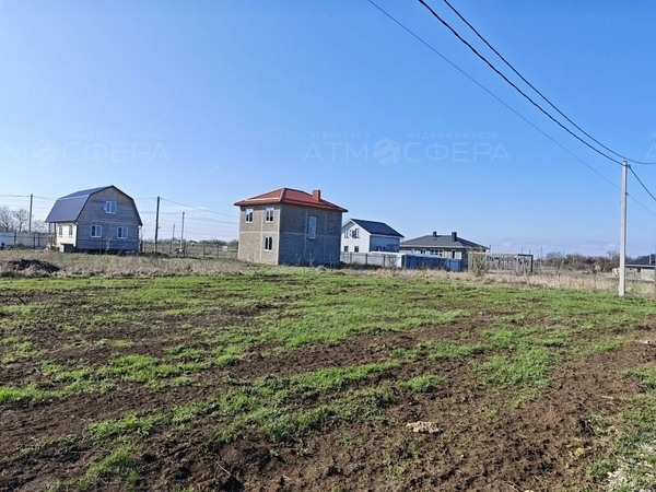Продаётся земельный участок в с. Юровка