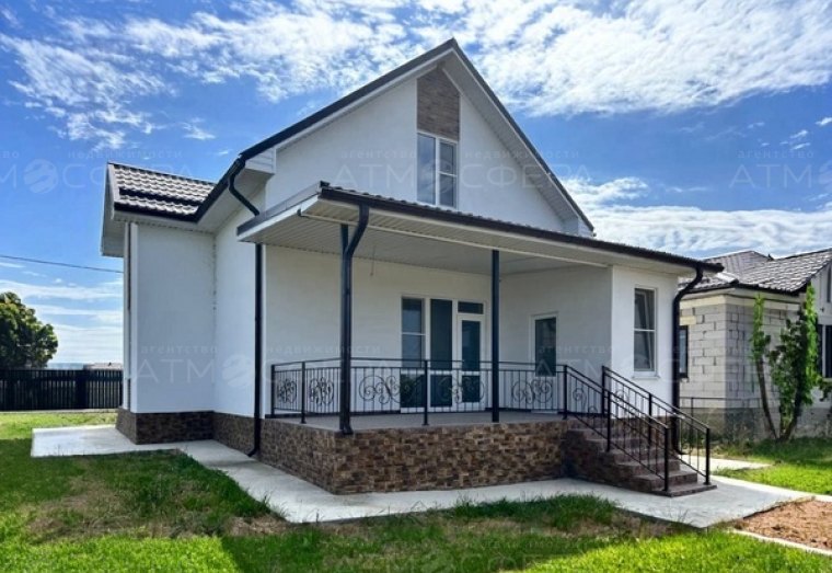 Продаётся дом в ст. Гостагаевская