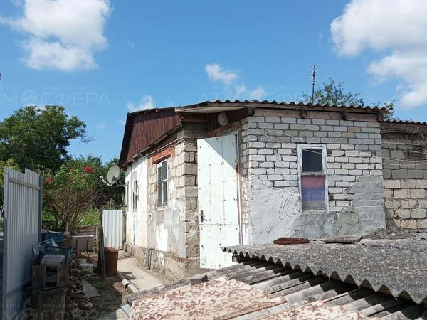Ветхий дом в ст. Анапская