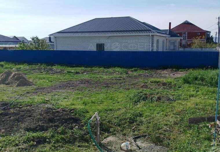 Продаётся земельный участок в пригороде г. Анапа