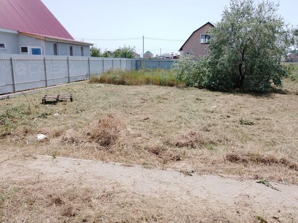 Продаётся земельный участок в пос. Суворов-Черкесский