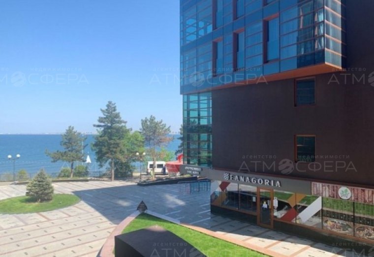 2-комн. квартира, 75.2 м², Анапа, Революции проспект